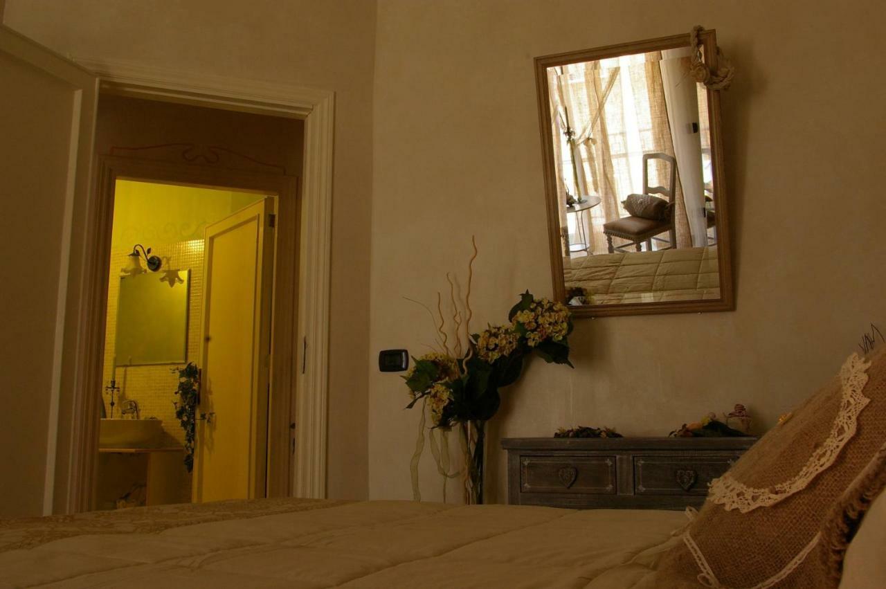 Serapo Bed And Breakfast Gaeta Kültér fotó